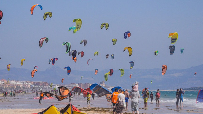 NEW 300-metre kitesurfing zone in Marbella to rival that of Tarifa