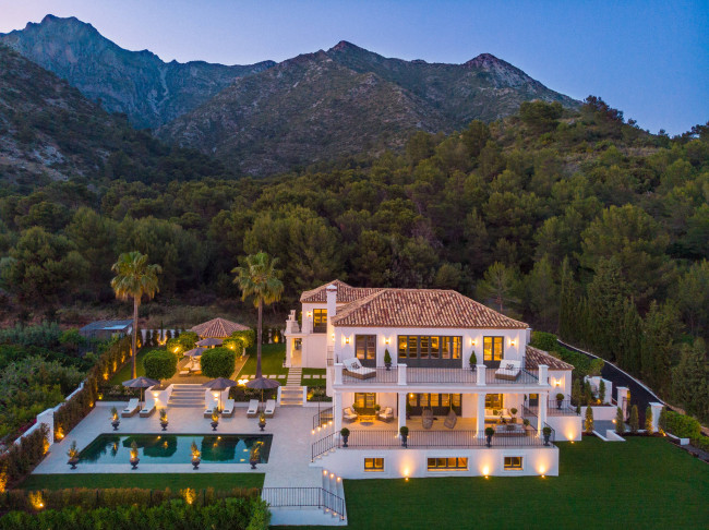 The Best Tourist Destination Awards For 2022 Includes MARBELLA as a Nomination