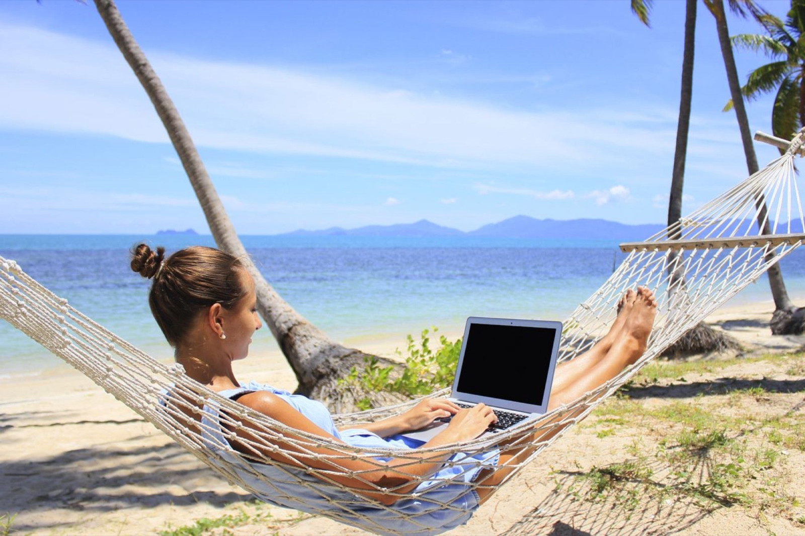 Welcome to the era of DIGITAL NOMADS! Coastal regions have become an irresistible destination for a new breed of global citizens - the "digital nomads."