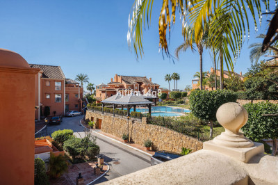 3 Bedroom Penthouse in Nueva Andalucía - Image 2