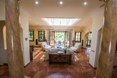 8 Bedroom Detached Villa in La Zagaleta - Image 5