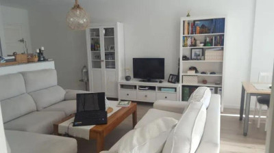 1 Bedroom Middle Floor Apartment in Nueva Andalucía - Image 1