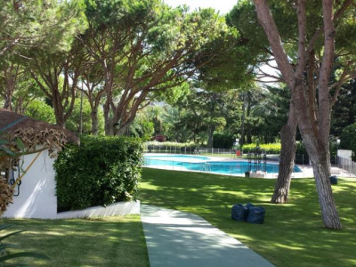 3 Bedroom Penthouse in Puerto Banús - Image 3