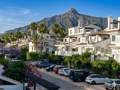 3 Bedroom Townhouse in Nueva Andalucía - Image 1