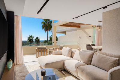 3 Bedroom Middle Floor Apartment in Nueva Andalucía - Image 4