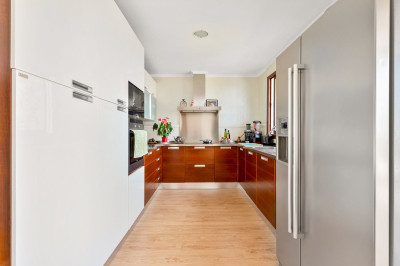 2 Bedroom Penthouse in Nueva Andalucía - Image 5