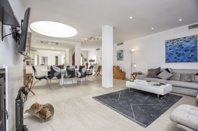4 Bedroom Semi-Detached House in Nueva Andalucía - Image 1