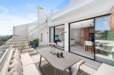 2 Bedroom Penthouse in La Quinta - Image 2