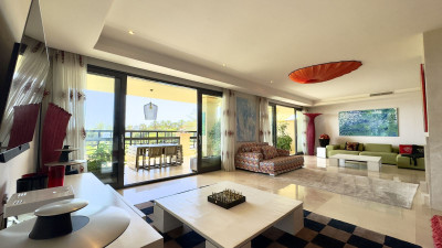 3 Bedroom Middle Floor Apartment in Puerto Banús