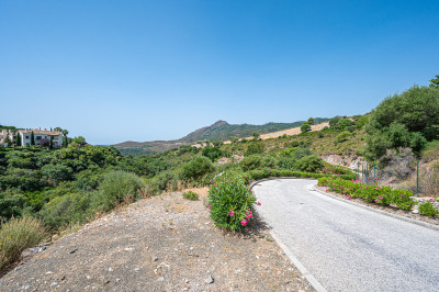 Land in La Zagaleta - Image 2