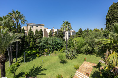 3 Bedroom Penthouse Duplex in Puerto Banús - Image 5