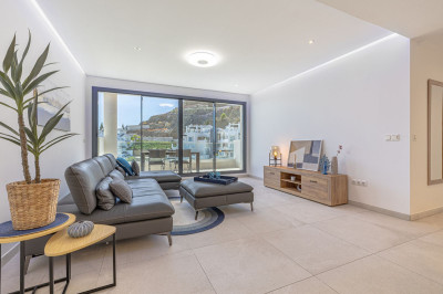 3 Bedroom Penthouse in La Quinta - Image 5