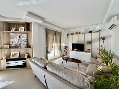 3 Bedroom Ground Floor Apartment in La Quinta - Image 5