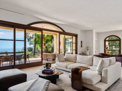 5 Bedroom Detached Villa in La Zagaleta - Image 2