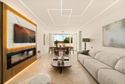 3 Bedroom Middle Floor Apartment in Nueva Andalucía - Image 1