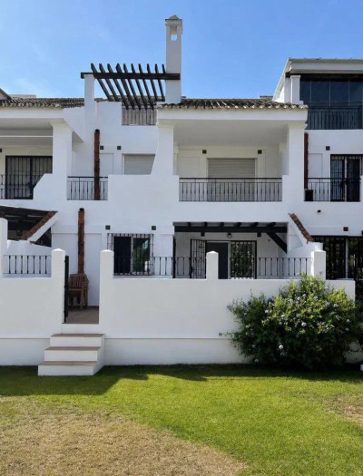 3 Bedroom Townhouse in Nueva Andalucía - Image 1