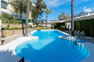 4 Bedroom Duplex in Nueva Andalucía - Image 3