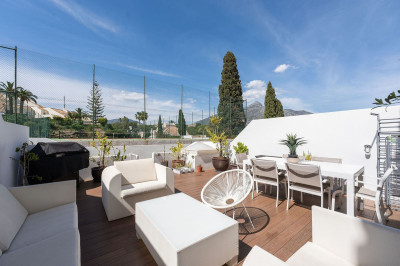 4 Bedroom Townhouse in Nueva Andalucía - Image 3