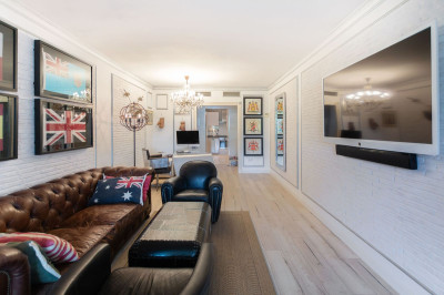 2 Bedroom Ground Floor Apartment in Puerto Banús - Image 2