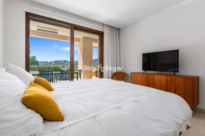 3 Bedroom Ground Floor Apartment in La Quinta - Image 5