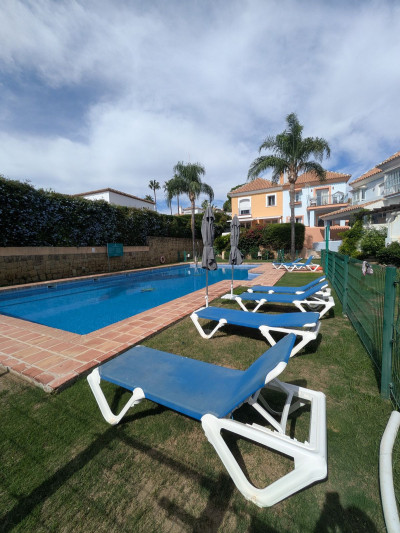 2 Bedroom Townhouse in Nueva Andalucía - Image 5