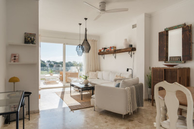 2 Bedroom Penthouse in Nueva Andalucía - Image 5