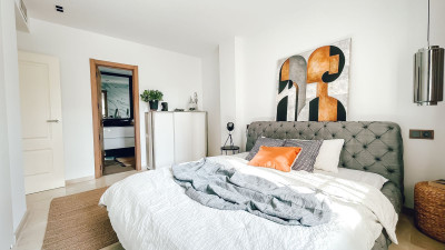 2 Bedroom Ground Floor Apartment in Puerto Banús - Image 4