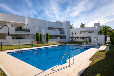 3 Bedroom Ground Floor Apartment in Nueva Andalucía - Image 1