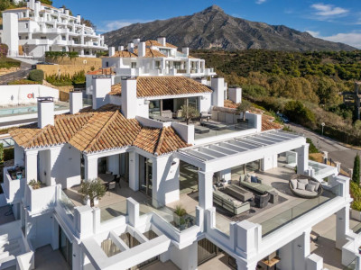 3 Bedroom Penthouse Duplex in Nueva Andalucía - Image 5