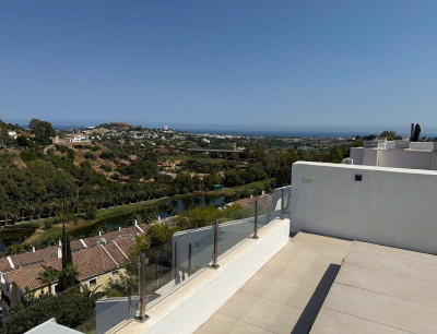 2 Bedroom Penthouse in La Quinta - Image 4