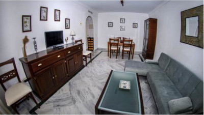 2 Bedroom Middle Floor Apartment in Nueva Andalucía - Image 4