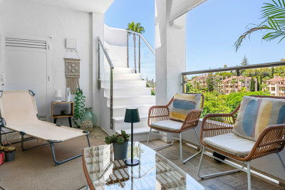3 Bedroom Penthouse in La Quinta - Image 3