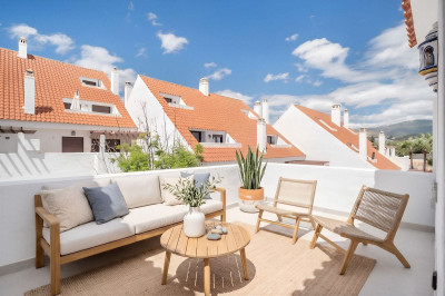 3 Bedroom Penthouse Duplex in Nueva Andalucía - Image 1