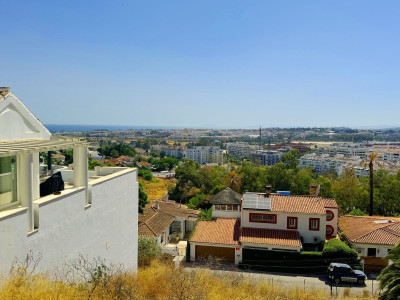 Residential Plot in Nueva Andalucía - Image 4
