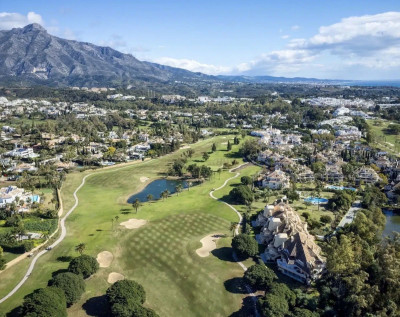 2 Bedroom Duplex in Nueva Andalucía