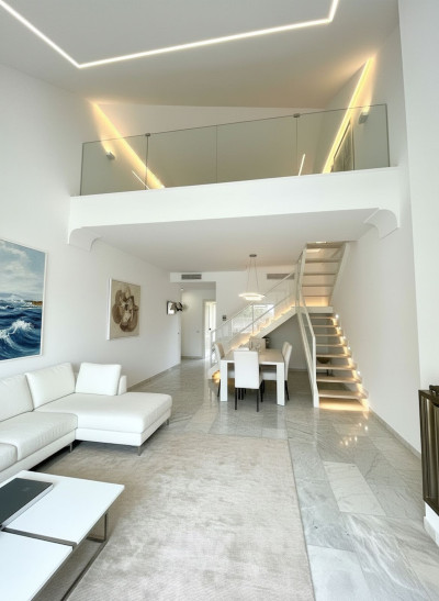 2 Bedroom Duplex in Nueva Andalucía - Image 2