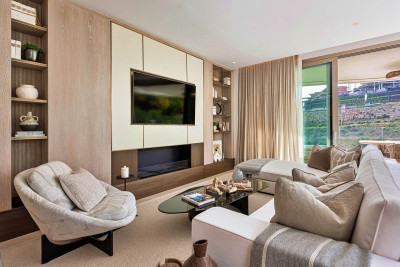 3 Bedroom Ground Floor Apartment in Nueva Andalucía - Image 5