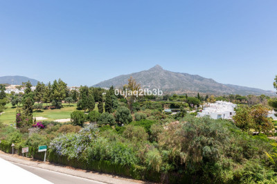 3 Bedroom Townhouse in Nueva Andalucía - Image 2