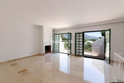 3 Bedroom Townhouse in Nueva Andalucía - Image 5