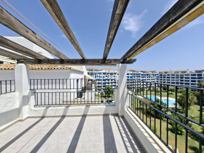 3 Bedroom Penthouse in Puerto Banús - Image 2