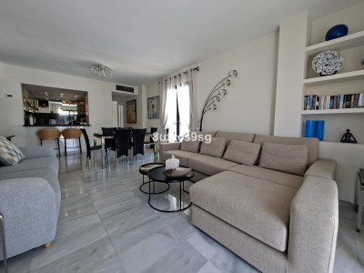 3 Bedroom Penthouse in Puerto Banús - Image 3