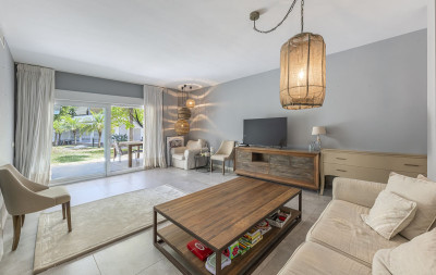 2 Bedroom Ground Floor Apartment in Puerto Banús - Image 4