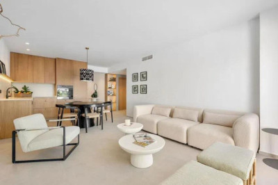 3 Bedroom Penthouse Duplex in Nueva Andalucía - Image 4