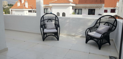 2 Bedroom Middle Floor Apartment in Nueva Andalucía - Image 5
