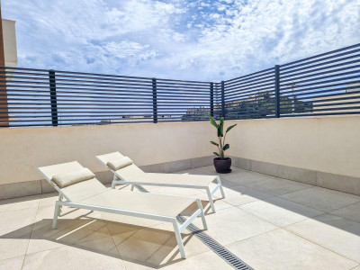 3 Bedroom Ground Floor Apartment in La Quinta - Image 3