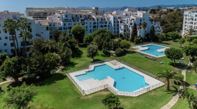 4 Bedroom Penthouse Duplex in Puerto Banús - Image 1
