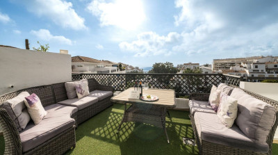 4 Bedroom Penthouse Duplex in Puerto Banús - Image 3