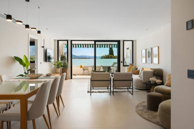 3 Bedroom Middle Floor Apartment in Nueva Andalucía - Image 1