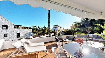 3 Bedroom Middle Floor Apartment in Nueva Andalucía