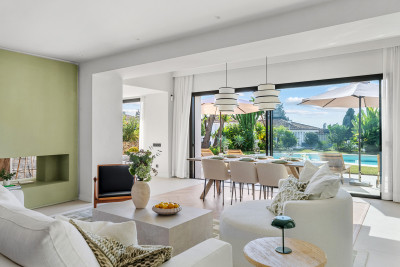 4 Bedroom Detached Villa in Nueva Andalucía - Image 5